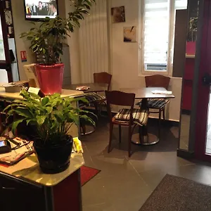 De L'europe 2*, Paris Frankreich