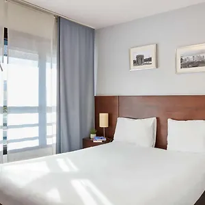 Adagio Access Bastille 2*, Paris France